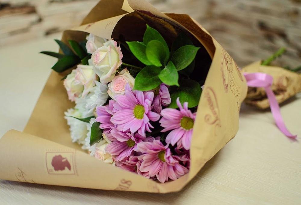 Букет цветов из: Розы и Хризантемы в Курской