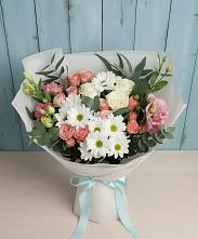 Букет цветов из:  Розы, Лизиантусы и Хризантемы в Курской