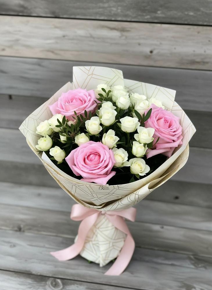 Букет цветов из: Розы в Курской