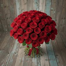 Букет 55 Красных роз Фридом #REPLACE_PRED# Курской
