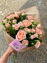 Букет цветов из:  Розы #REPLACE_PRED# Курской