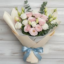 Букет цветов из:  Лизиантусы в Курской