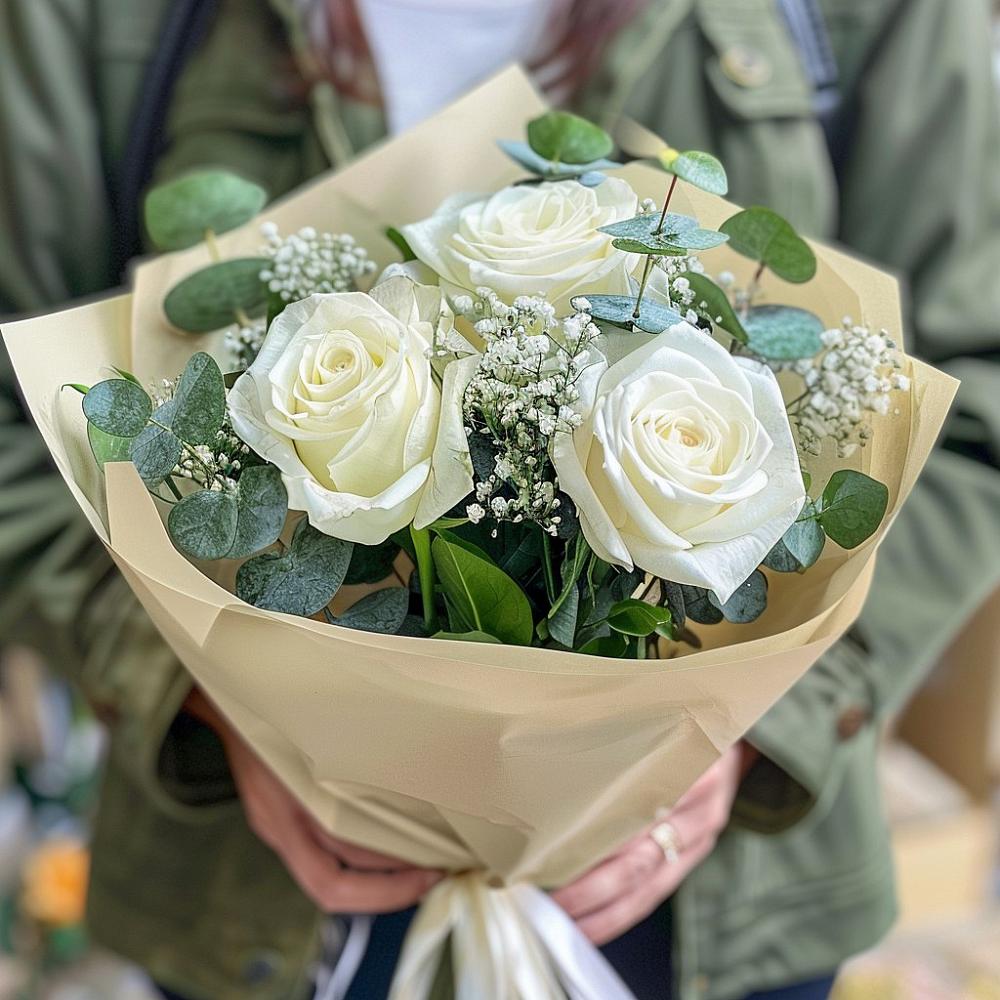 Букет цветов из: Розы в Курской