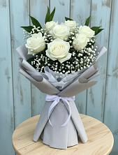 Букет цветов из:  Розы в Курской