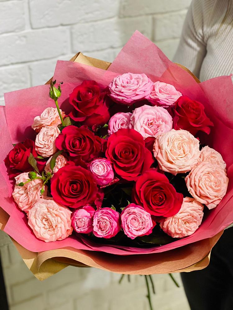 Букет цветов из: Розы в Курской