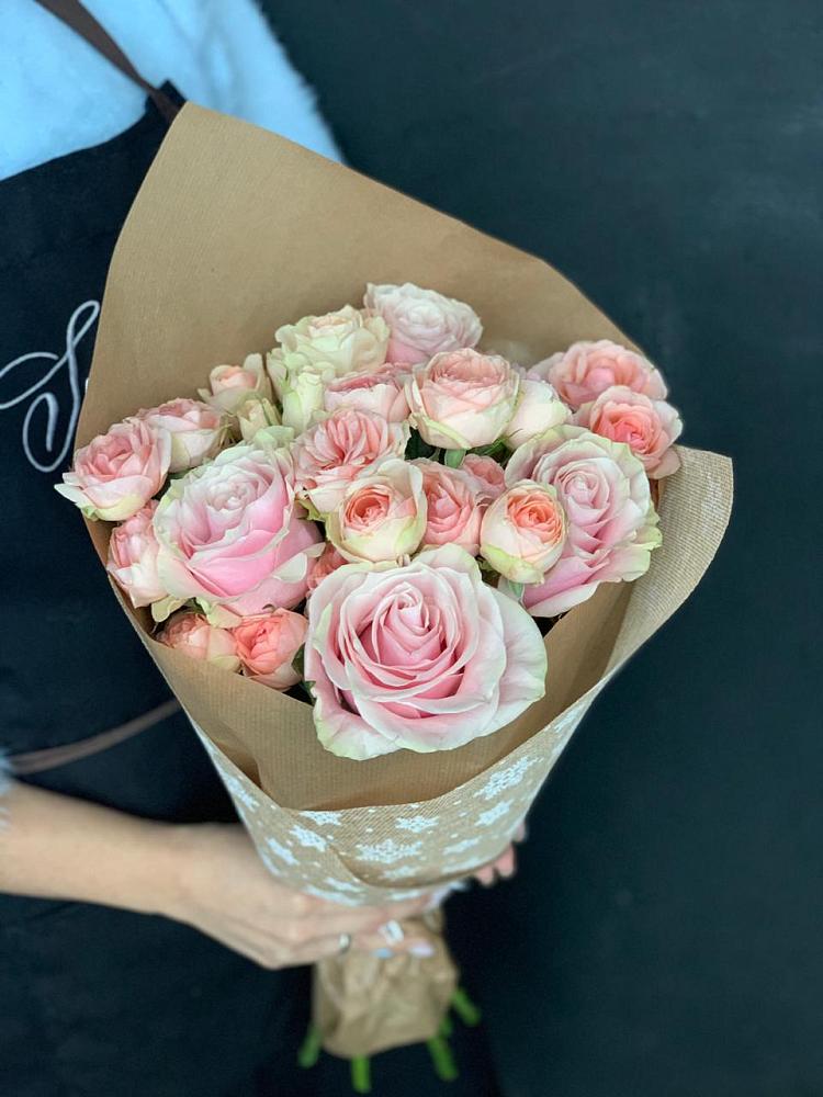 Букет цветов из: Хризантемы и Розы в Курской