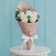 Букет цветов из:  Розы в Курской