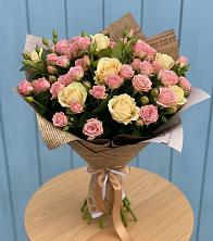 Букет цветов из:  Розы в Курской