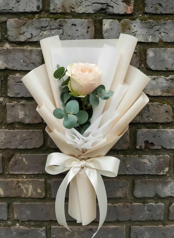 Букет цветов из: Розы в Курской