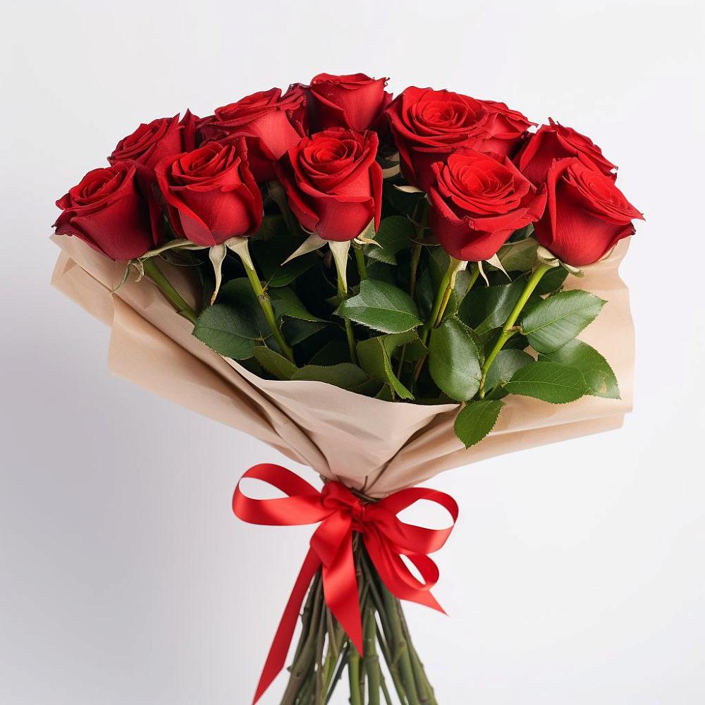 Букет 11 Красных роз Эдлесс Лав в Курской