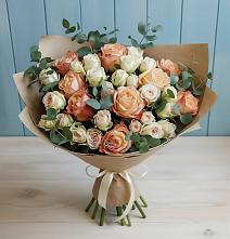 Букет цветов из:  Альстромерии и Розы в Курской